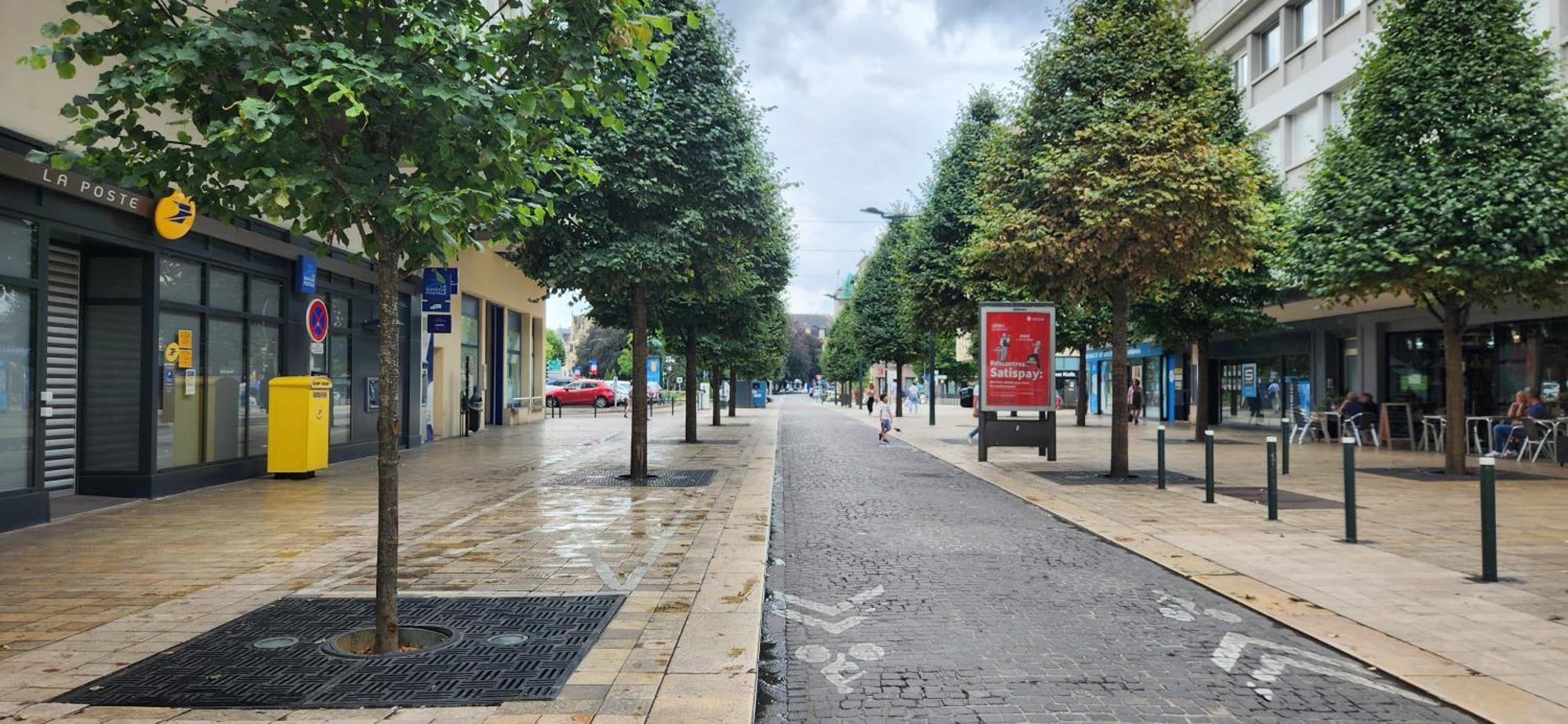 Ville De Coeur Thionville Exterior photo